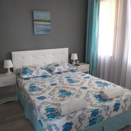 Penzion La Kameya Kiten (Burgas)